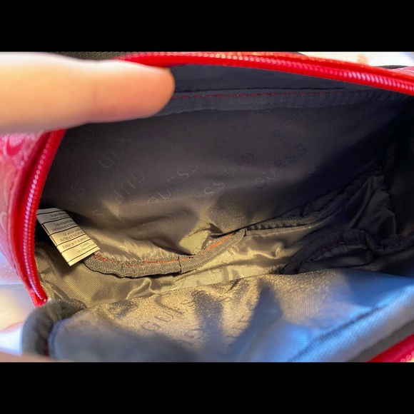 Guess Waist Bag - Picture 2 of 4